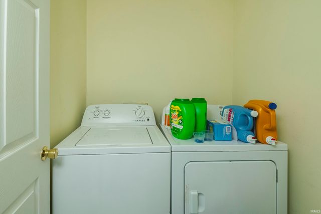 1005 E Erin Court, Bloomington, IN 47401