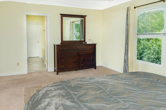 1005 E Erin Court, Bloomington, IN 47401