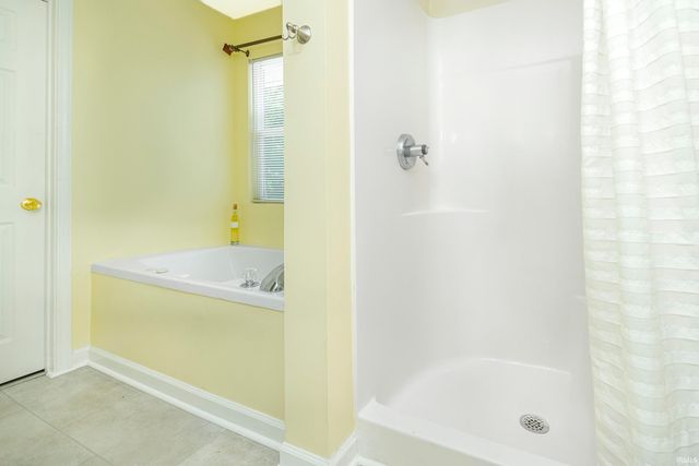 1005 E Erin Court, Bloomington, IN 47401