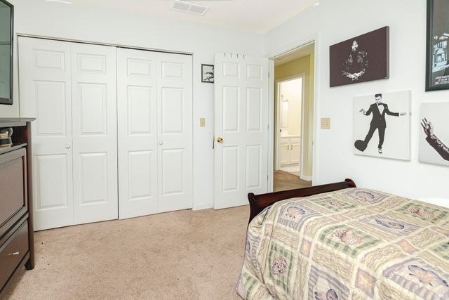 1005 E Erin Court, Bloomington, IN 47401