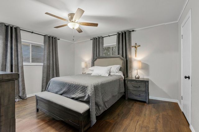 136 Poinsetta Circle, Terrell, TX 75160