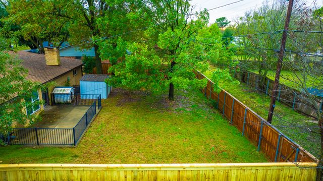 136 Poinsetta Circle, Terrell, TX 75160