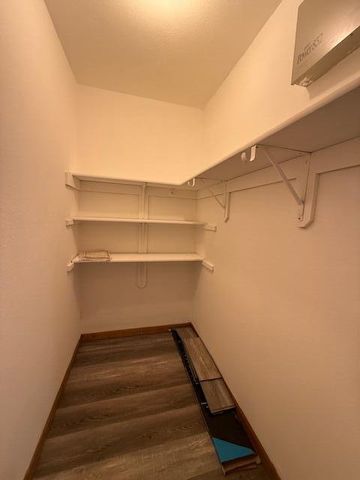 3461 S 90th Road, Flemington, MO 65650