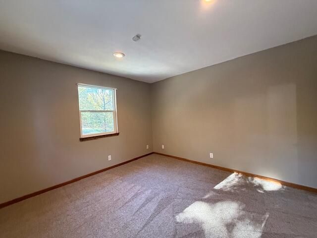 3461 S 90th Road, Flemington, MO 65650