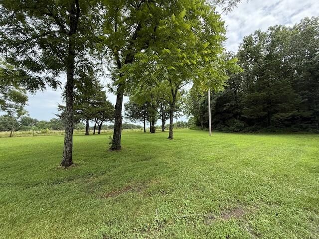 3461 S 90th Road, Flemington, MO 65650