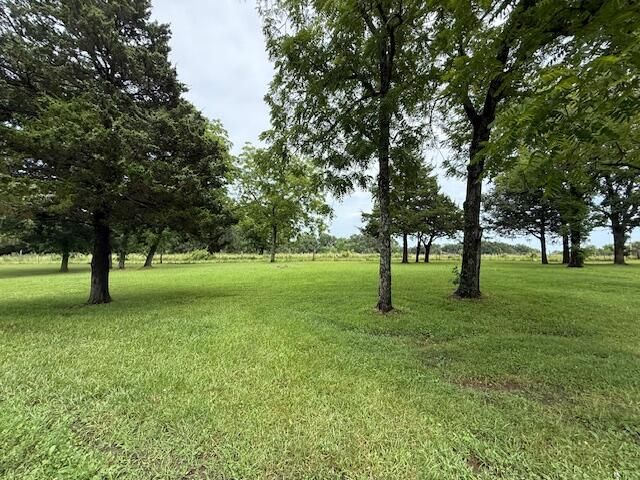 3461 S 90th Road, Flemington, MO 65650