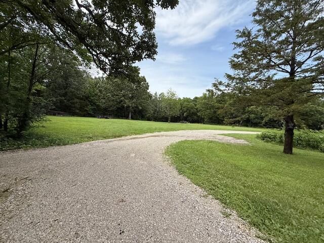 3461 S 90th Road, Flemington, MO 65650