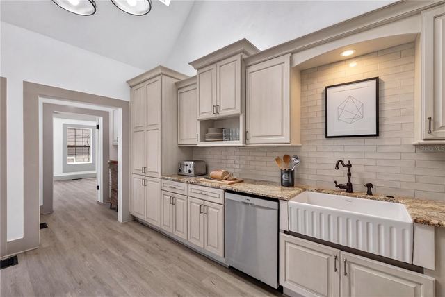 1330 CHERRY STREET NE, St Petersburg, FL 33701