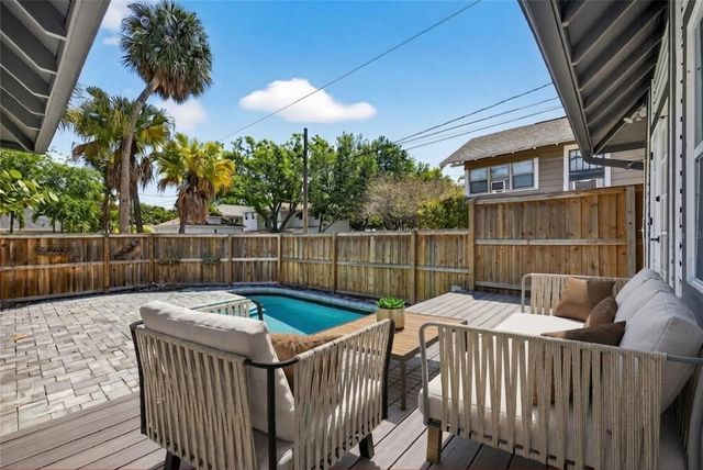 1330 CHERRY STREET NE, St Petersburg, FL 33701