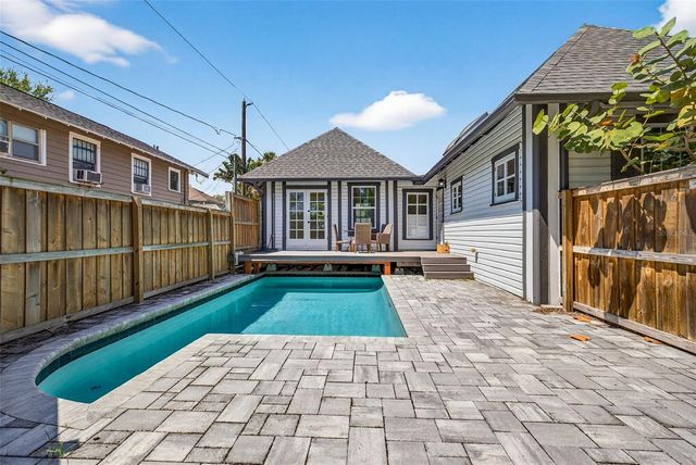 1330 CHERRY STREET NE, St Petersburg, FL 33701