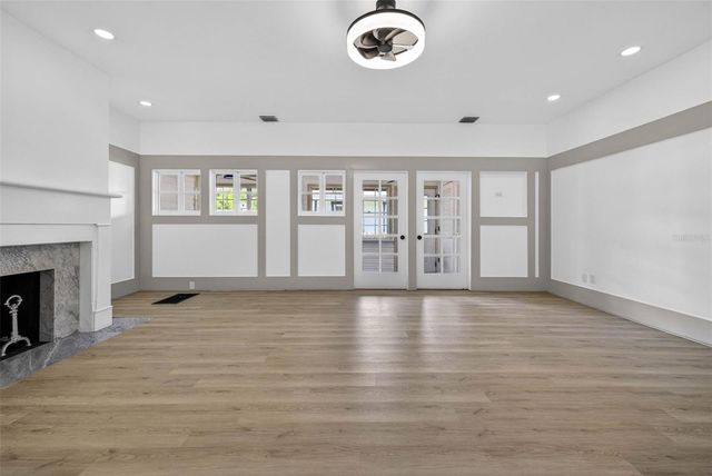 1330 CHERRY STREET NE, St Petersburg, FL 33701