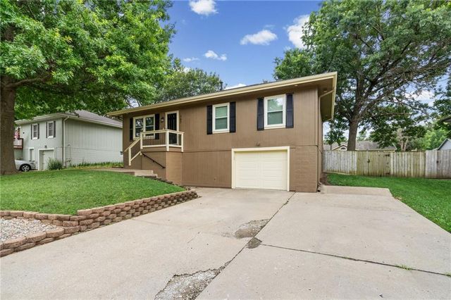 707 Ann Avenue, Harrisonville, MO 64701