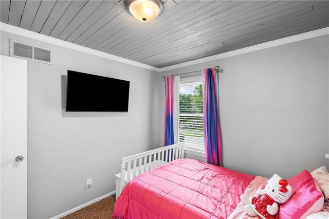 707 Ann Avenue, Harrisonville, MO 64701