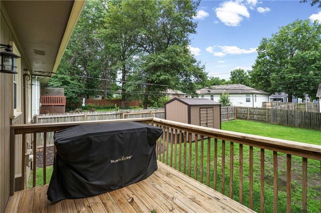 707 Ann Avenue, Harrisonville, MO 64701