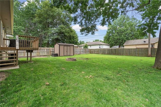 707 Ann Avenue, Harrisonville, MO 64701