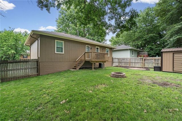 707 Ann Avenue, Harrisonville, MO 64701