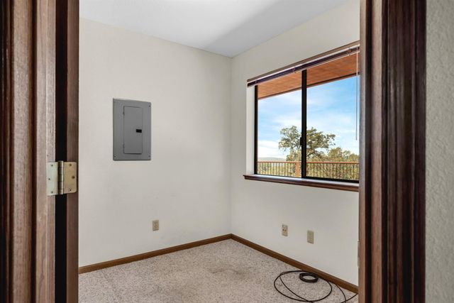 6287 Oak Hill Rd, Placerville, CA 95667