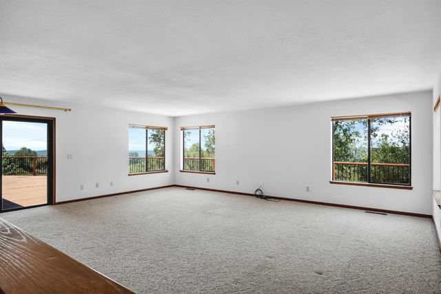 6287 Oak Hill Rd, Placerville, CA 95667