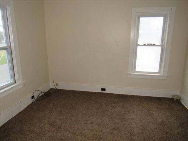 47 Montezuma Street, Lyons, NY 14489