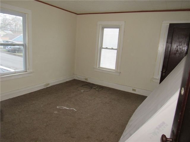 47 Montezuma Street, Lyons, NY 14489