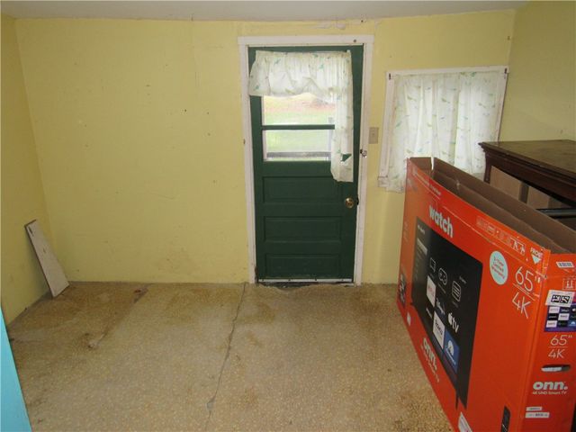 47 Montezuma Street, Lyons, NY 14489