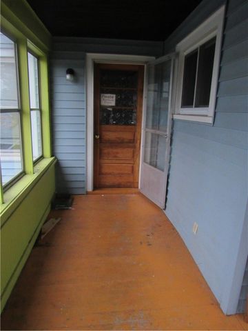 47 Montezuma Street, Lyons, NY 14489