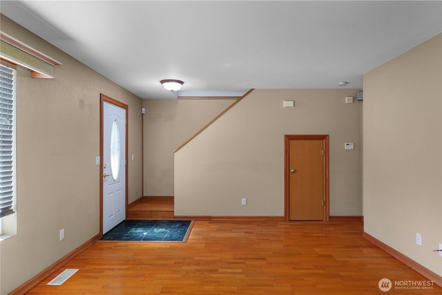 7813 Pamela Court SE, Lacey, WA 98503