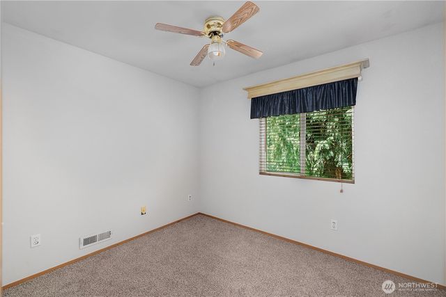 7813 Pamela Court SE, Lacey, WA 98503