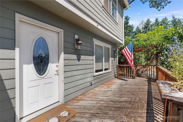7813 Pamela Court SE, Lacey, WA 98503