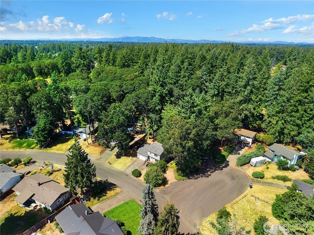 7813 Pamela Court SE, Lacey, WA 98503