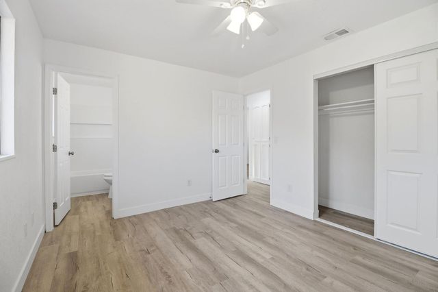 2104 Olive Branch Dr, Modesto, CA 95351