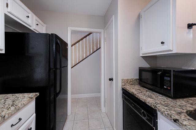 11303 Vance Jackson Rd Apt H3, San Antonio, TX 78230