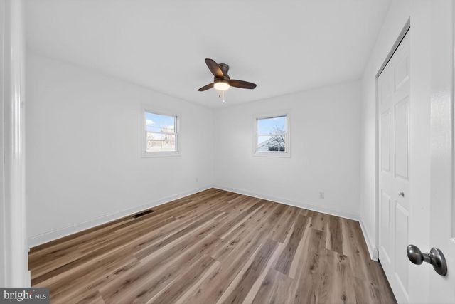 35 OLD MANOR RD, Newark, DE 19711