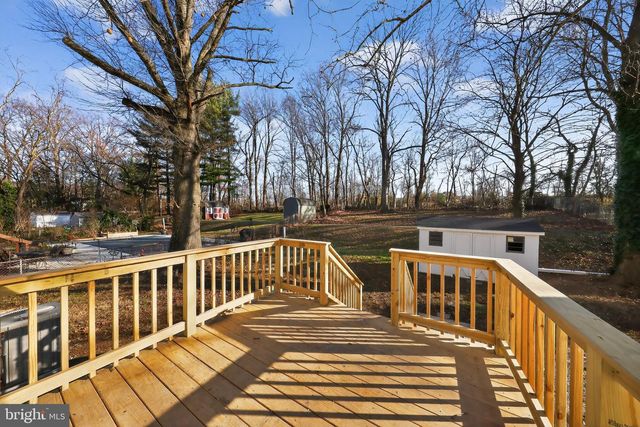 35 OLD MANOR RD, Newark, DE 19711