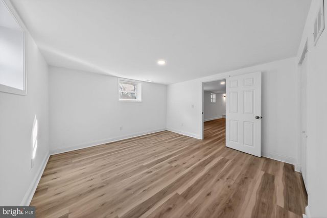 35 OLD MANOR RD, Newark, DE 19711