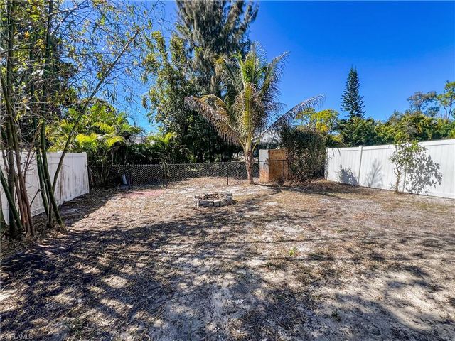 18660 Miami BLVD, Fort Myers, FL 33967