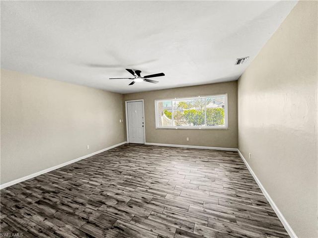 18660 Miami BLVD, Fort Myers, FL 33967