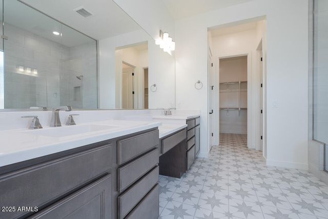 3535 W BUIST Avenue, Laveen, AZ 85339