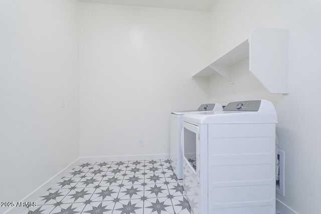 3535 W BUIST Avenue, Laveen, AZ 85339