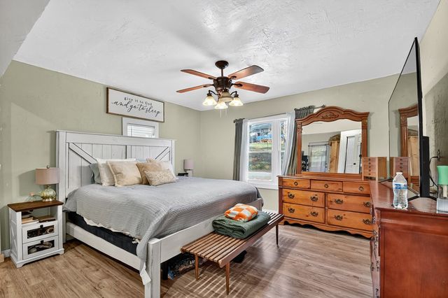 26 Woody Street, Mccaysville, GA 30555