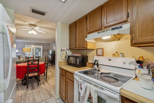 4056 PASSPORT LANE 102, New Port Richey, FL 34653