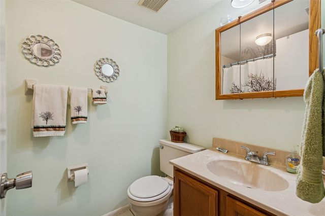 4056 PASSPORT LANE 102, New Port Richey, FL 34653