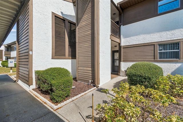 4056 PASSPORT LANE 102, New Port Richey, FL 34653