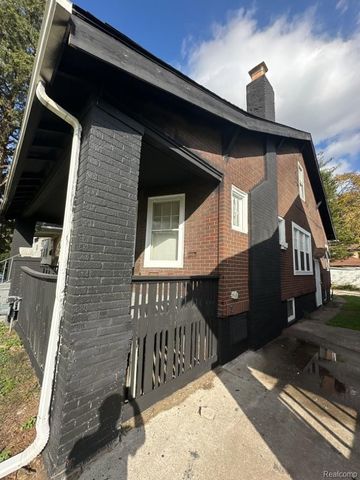 12290 Griggs Street, Detroit, MI 48204