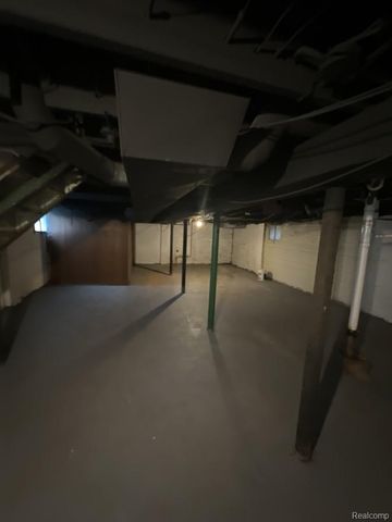 12290 Griggs Street, Detroit, MI 48204