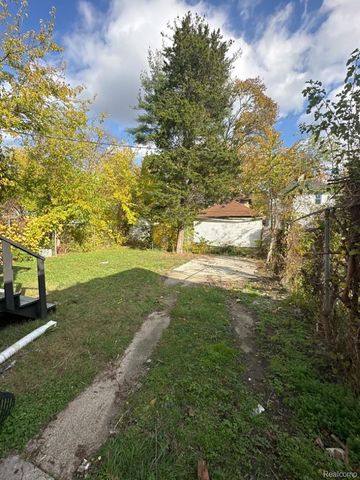 12290 Griggs Street, Detroit, MI 48204