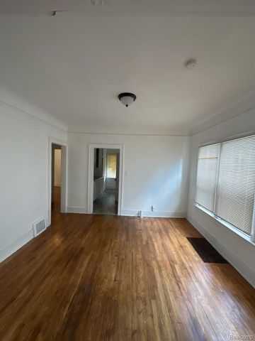 12290 Griggs Street, Detroit, MI 48204