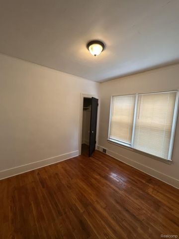 12290 Griggs Street, Detroit, MI 48204