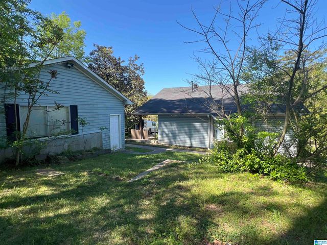 1657 4TH PLACE NW, Center Point, AL 35215