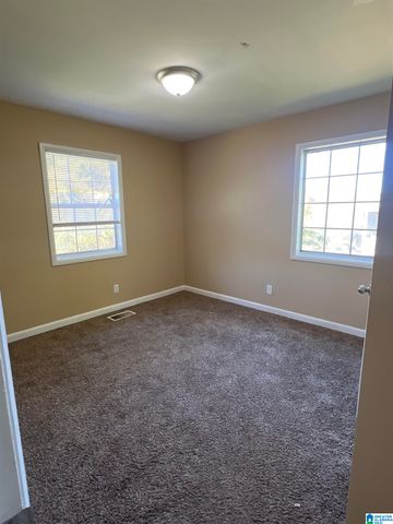 1657 4TH PLACE NW, Center Point, AL 35215